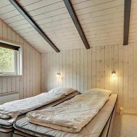 Amazing Home In Blavand With Sauna 度假居