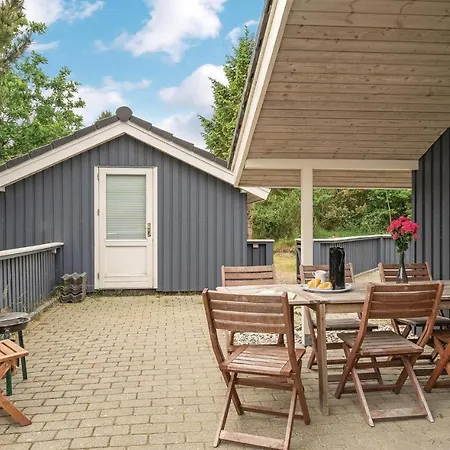 度假居 Amazing Home In Blavand With Sauna 布拉万德